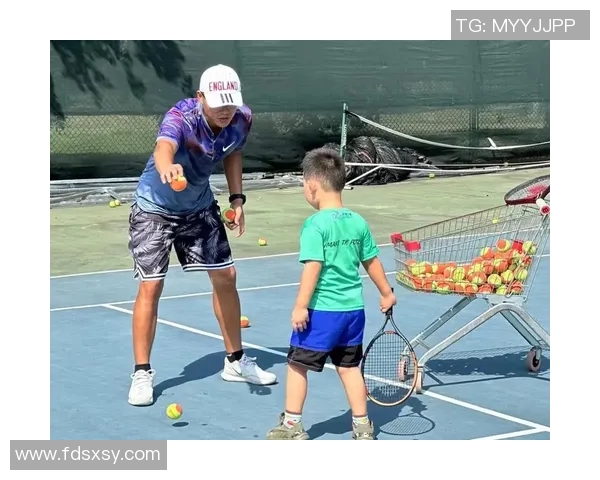 广州网球队的比赛经验揭秘:网球巨献背后的故事与成长之路 广州网球队的比赛经验揭秘:网球巨献背后的故事与成长之路